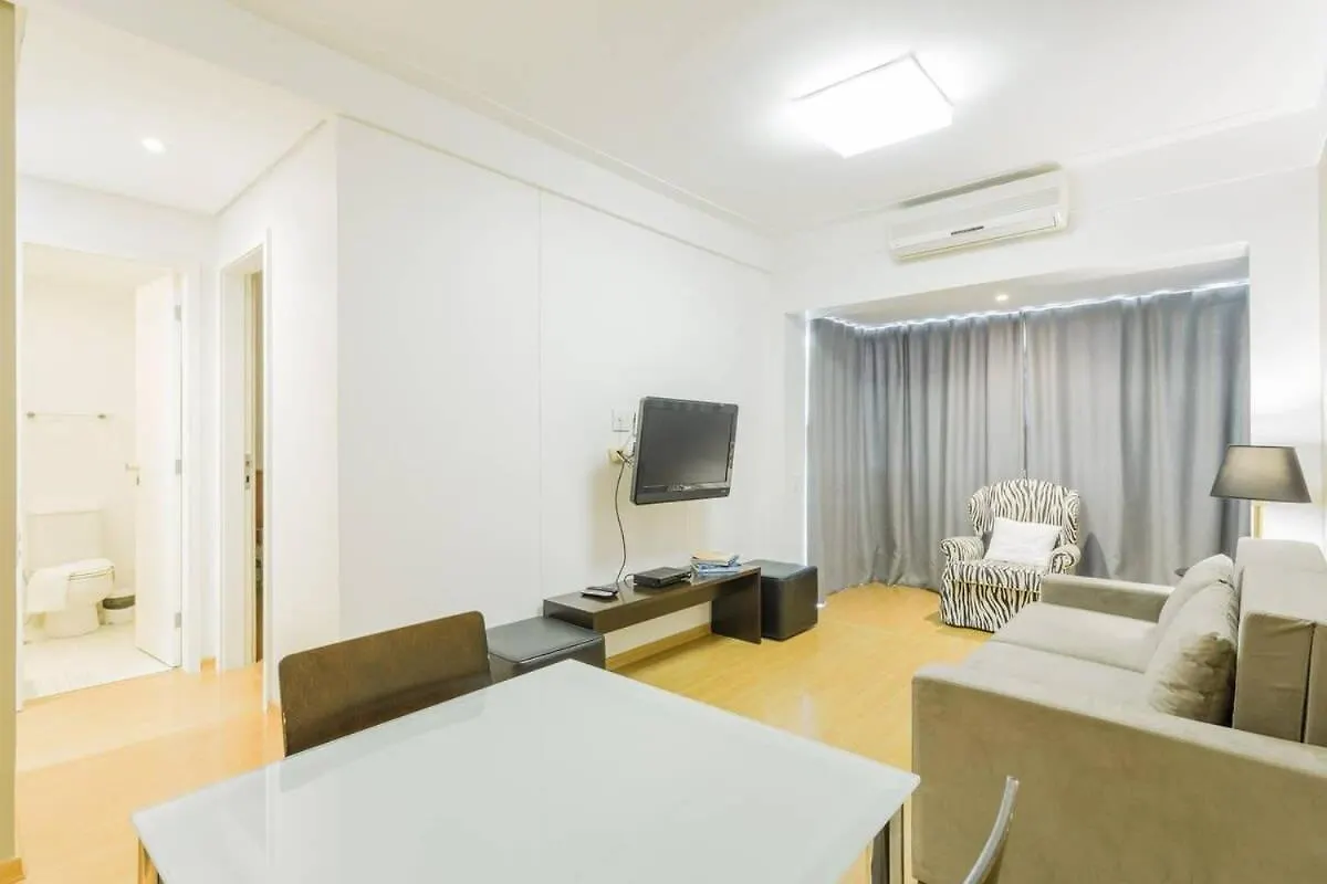 Apartamento BHomy Vila Nova Conceição Charme e vista SC131 São Paulo Brasil