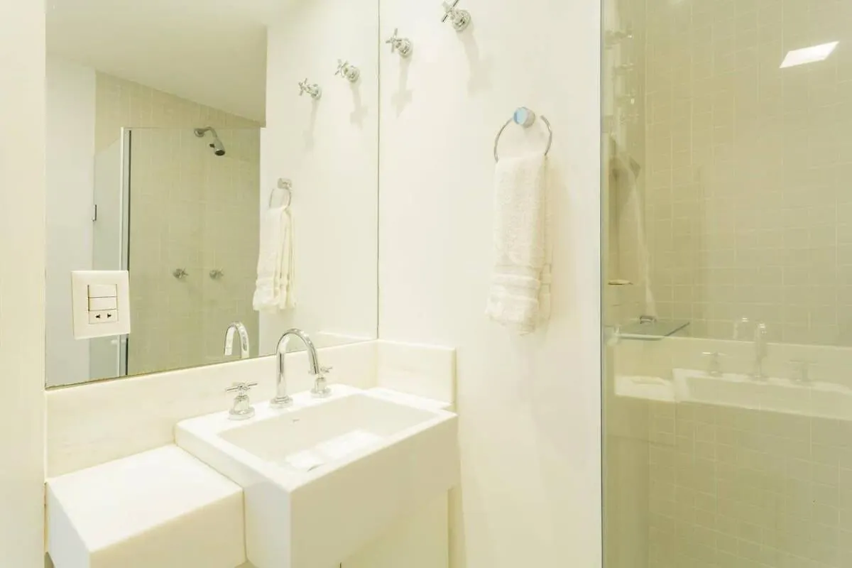 Apartamento BHomy Vila Nova Conceição Charme e vista SC131 São Paulo
