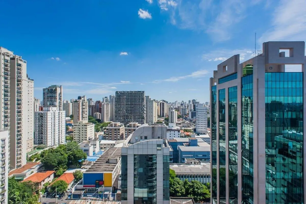 Apartamento BHomy Vila Nova Conceição Charme e vista SC131 São Paulo